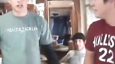 Str8 Boys Have Fun: Amateur Oral Straight Boys - A Gay Porn Adventure!