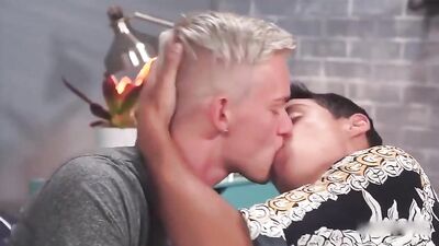 After a good conversation, bareback action with cum shots and oral pleasures!