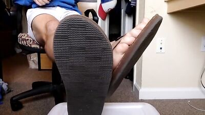 Soccersoles Sixth Amateur Foot Fetish - Gay College Feet Crunch Soles!