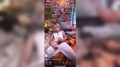 Blond hottie jerks off on webcam with massive cumshot!