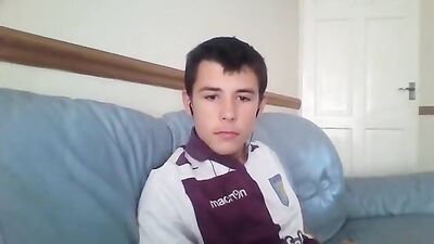 Soccer Boy Cumming - Amateur Solo Web-Cam: Ultimate Gay Porn Experience