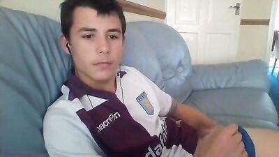 Soccer Boy Cumming - Amateur Solo Web-Cam: Ultimate Gay Porn Experience