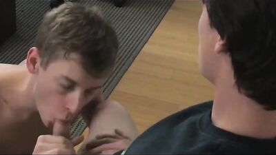 Gay Porn - Staying Late is not Wrong - Action Bareback Cum Shots Handjob Oral