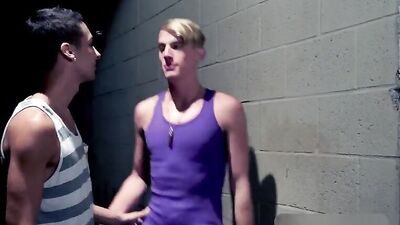 Behind The Nightclub: Raw Bareback Cum Shots