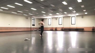 Shirtless Dancing Boy - Gay Porn Jamies New Video!