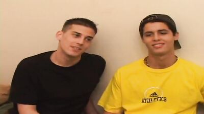 Two Twinks Suck Cock & Fuck: Ultimate Gay Porn Videos