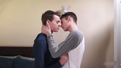 Gay Porn: Hot Flip Fucking Bareback Cum Shots!