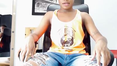 Cute black boys camming for big dick! - Tag: black, twinks, big cocks