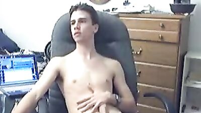 Cum Cam Chat - Jerking off and Cumming Twink Porn Video