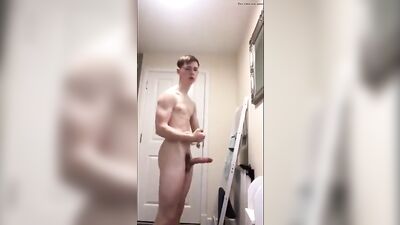 Big Dick Web Cam Show - Fit Solo Boy Reveals His Huge Cock!