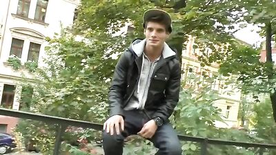 Grope & Play: Gay Porn Videos with Twinks!