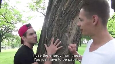 Bareback Blow Jobs & Cum Shots: Muscle Boys in Gay Porn Action!