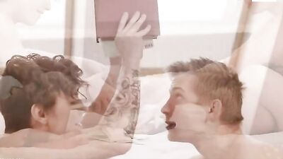 Cash-Filled Fucks: Twinks Bareback After Discovering Riches!