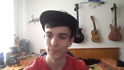 Gay Porn Webcam Boys: Cum Shots and Solo Beats!