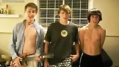 Amateur Music Web-Cam Chant: Dont Stop Believin!