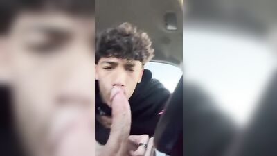 Gay Porn Threesome: Friends Share Their Cocks on Ride Home!