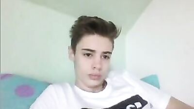 Young Twink With DSLs Exposes His Love Hole and Cums