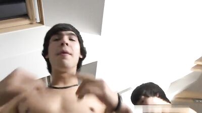 Webcam Crazy Twins: Gay Porn Adventure!