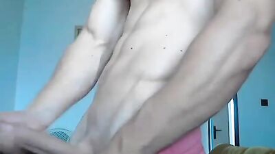 Blowing Load with Muscle Boys on Web-Cam!