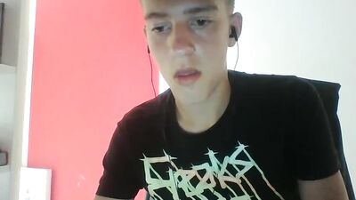 Black Shirt Boy Goes Solo - Skinny Amateur Blonds Gay Porn Cam Wanking
