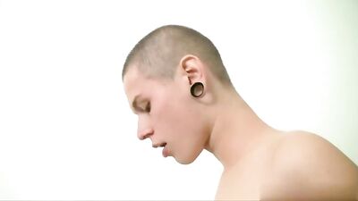 Summer Heat: Bareback Fun with Cum-Shots and Oral!