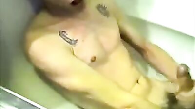 Gay Porn Video: Cumming Amateurs on Cam Boys Tube