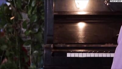 Raw Fucking The Piano Player: Cum Shots And More Gay Porn