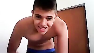 Young Twink Jerks His Boner on Cam Boy Porn!