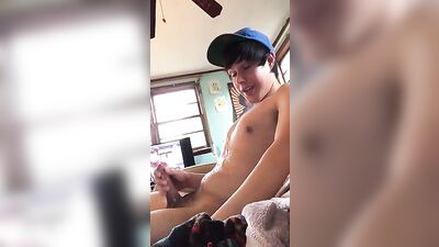 Cumming Solo: Boy wanker Gay Porn!