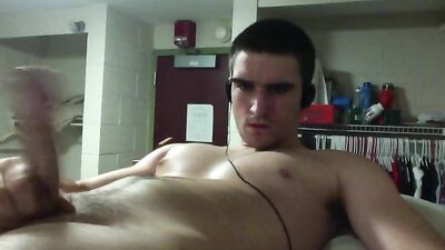 JO in barracks: Military Straight Boys Cumming Gay Porn Cam!