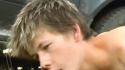 Rural Bareback Fuck: Picking up a Friend for Hot Gay Action