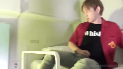 Asian Bareback Twinks Fuck Tube: Hardcore Amateur Gay Porn Action!