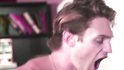 Gay Minet Bareback Blond Boys Fun Oral