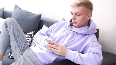 On Your Phone or Fuck - Hardcore Bareback Action with Cum Shots and Oral Delights!