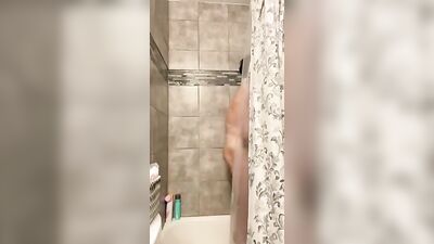Gay Web-Cam Twink Shower Sex: Hot & Steamy Action!