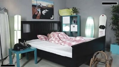 Threesome Snowboarder Group Fuck - Bareback Cum Shots