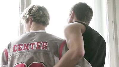 Gay Porn Paradise - Bareback Action Cum Shots Oral!