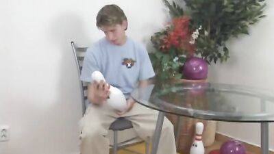 Cum For Lunch: Big Dick Teen Catches His Own Sperm!