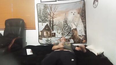 Golden Cakes: A Sugar Daddys Sweet Treat