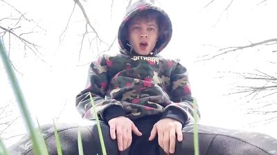 Outdoor Jogging Stretching Boys Porn - Cum Shots Handjob Public Web-Cam