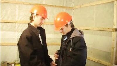 Hard Hat Bareback Fun Oral Cum Shots! Russian Boys On The Jobsite