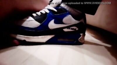 Gay Porn: AirMax Spunk - Sexy Fetish Fun with Chav Trackies and Sneakers