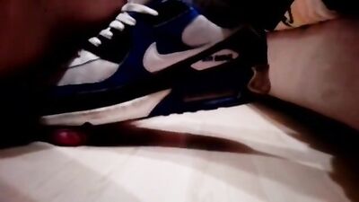 Gay Porn: AirMax Spunk - Sexy Fetish Fun with Chav Trackies and Sneakers