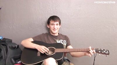 Beebers Bustin Bonanza: Kinky Teen Sensation Exposed!