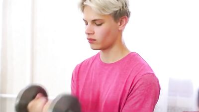 Gay Teen Porn: Bareback Big Dicks Cumming in Twink Butts!