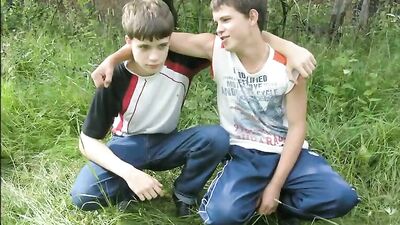 Mike Archies Gay Teen Photo Album - A XXX Adventure