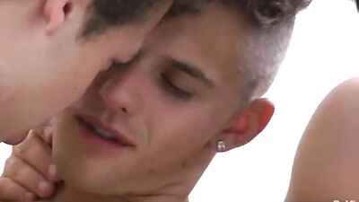 Bareback Cum Eaters Threesome Boys Porn - Big Dick Blow Jobs!