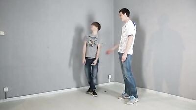 Moving In Twinks - The Ultimate Cum Shots and Oral Sex Experience