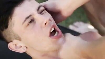 Gay Porn Twinks Sucking Big Cocks - Amateur Fuck Fest!