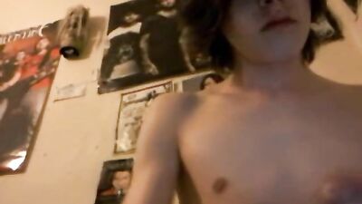 Gay Cutie Makes His Dick Cum for Boys Porn - Big Cocks, Solo Web-Cam, Cute Hung Teen